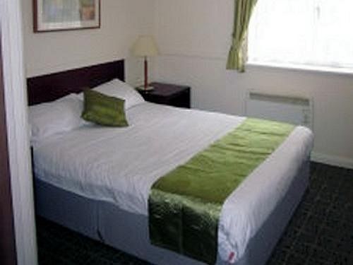 Holroyd Arms Apartment Guildford Bagian luar foto